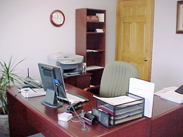 imagem da mesa de  um escritório